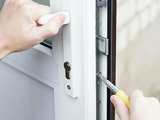 Ремонт балконных и входных дверей ПВХ