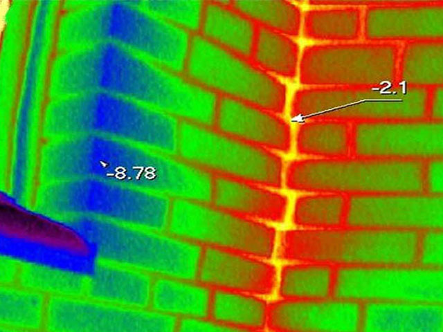 Дефекты стен, швов и утеплителя